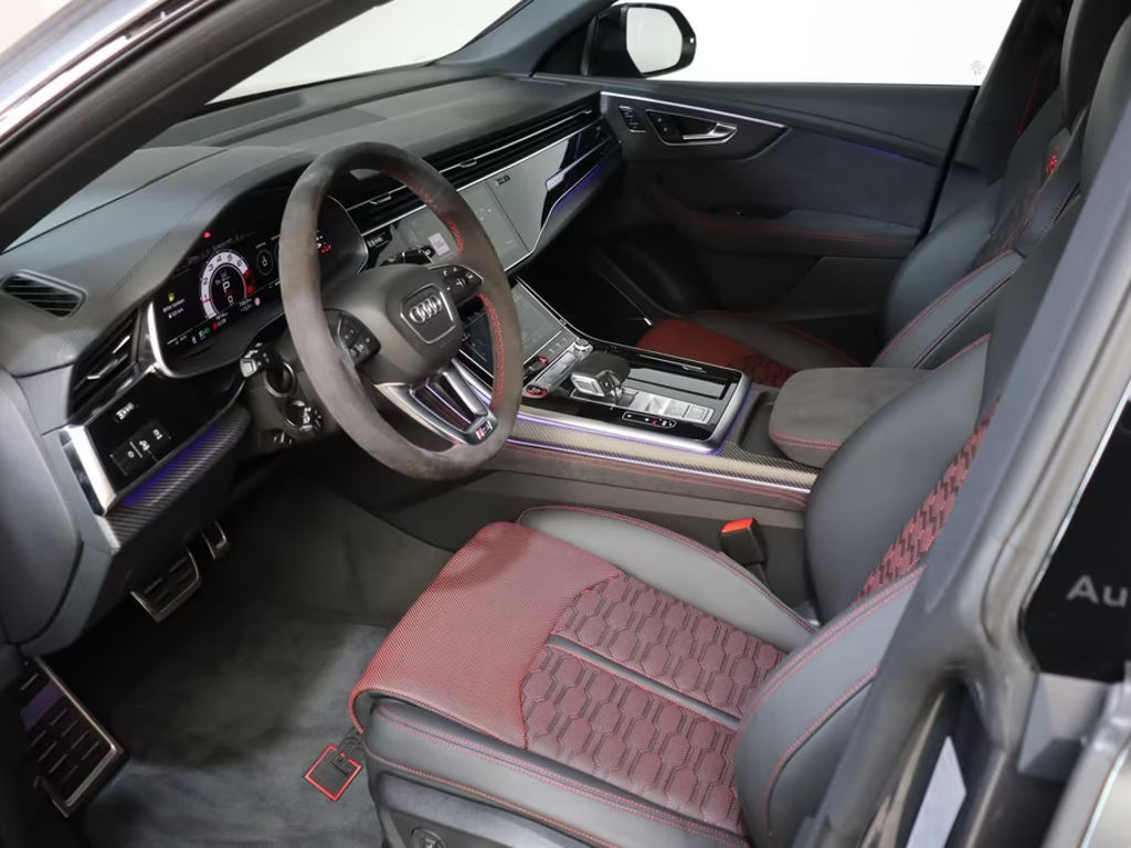 Audi RS Q8