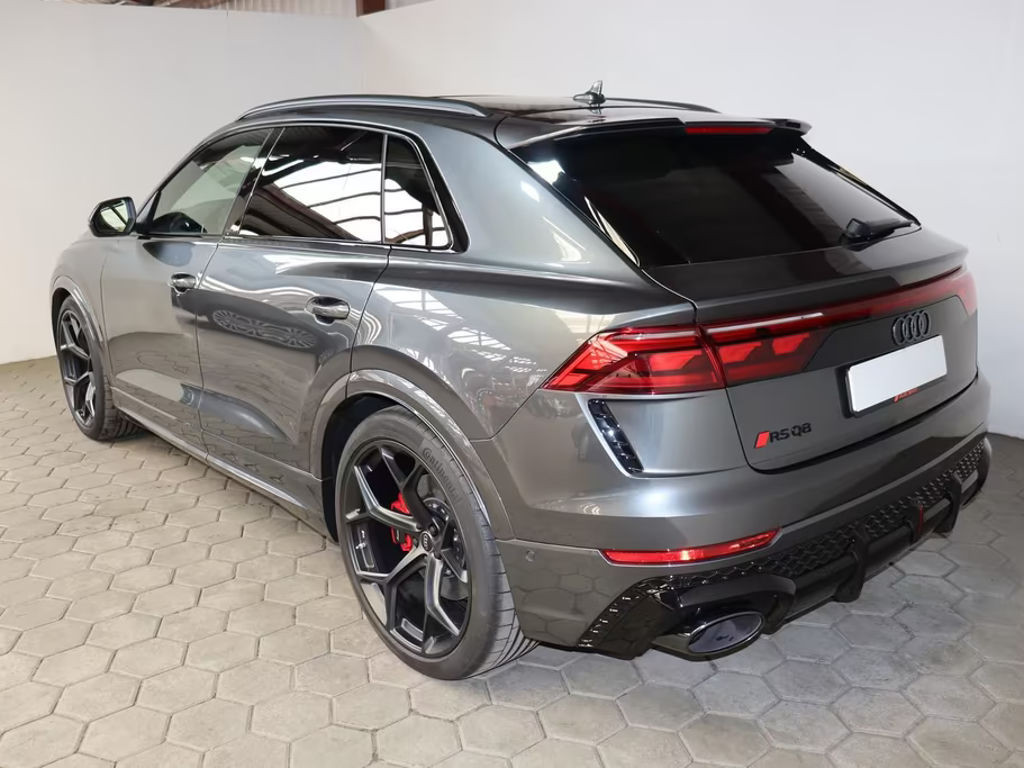 Audi RS Q8