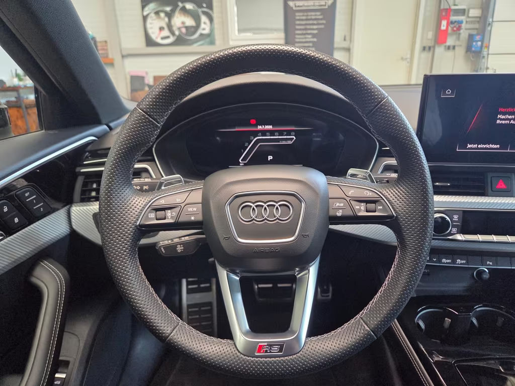 Audi RS4
