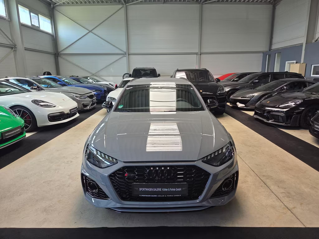 Audi RS4
