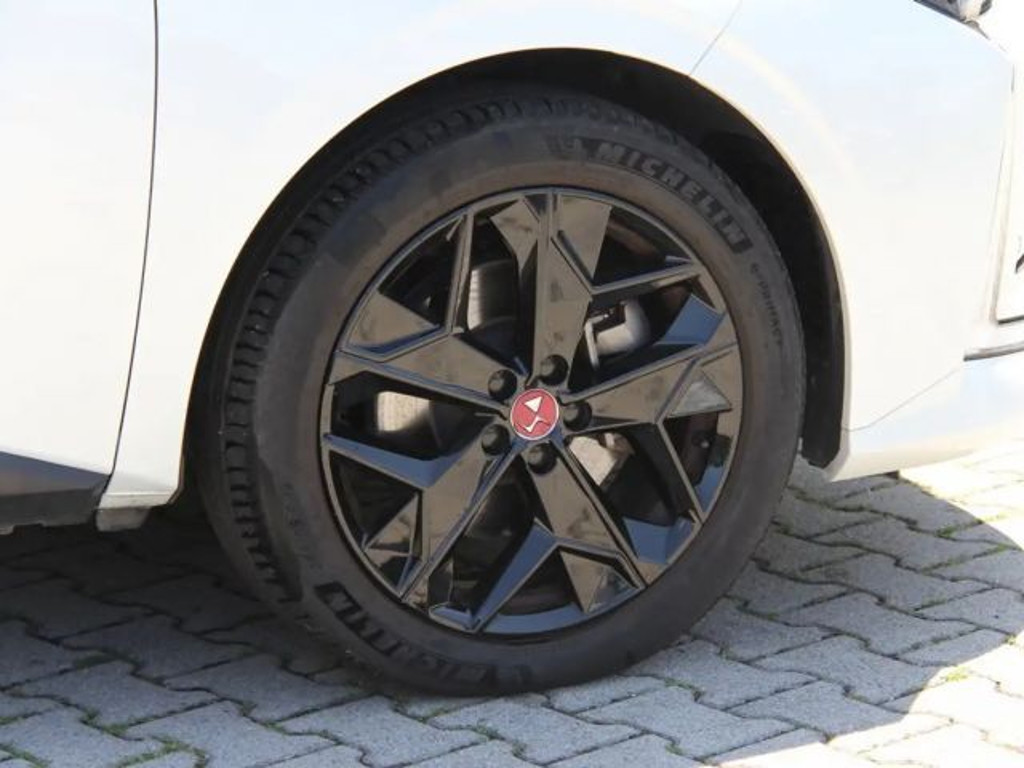 DS DS 4