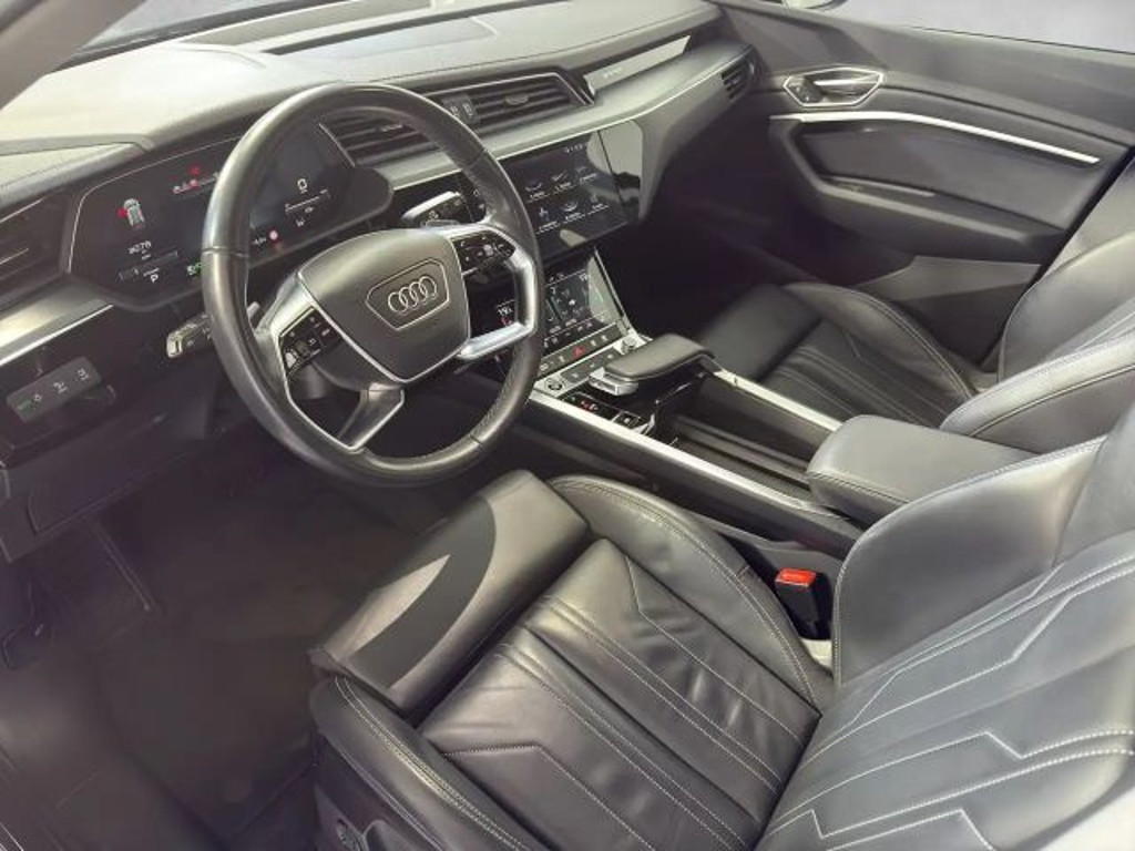 Audi Q8 e-tron