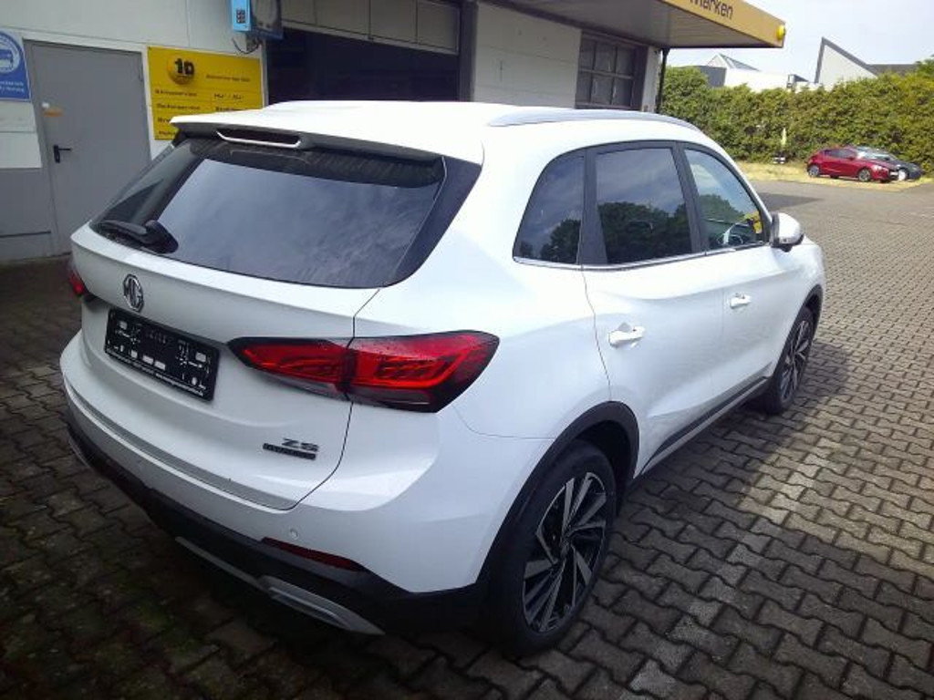 MG ZS
