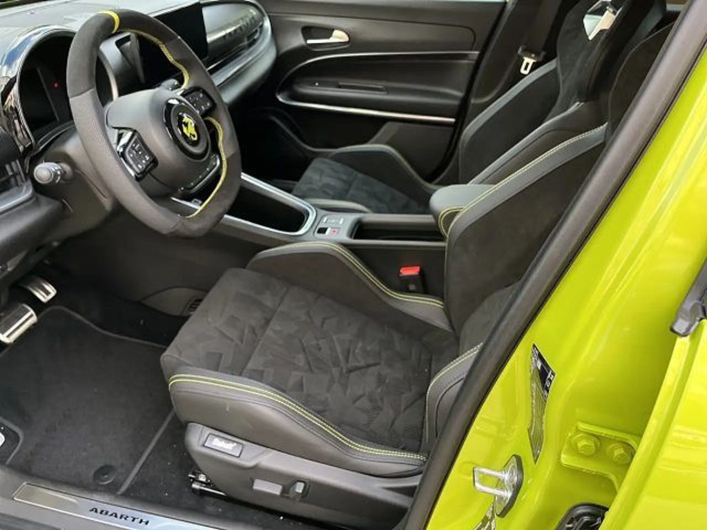 Abarth 600e
