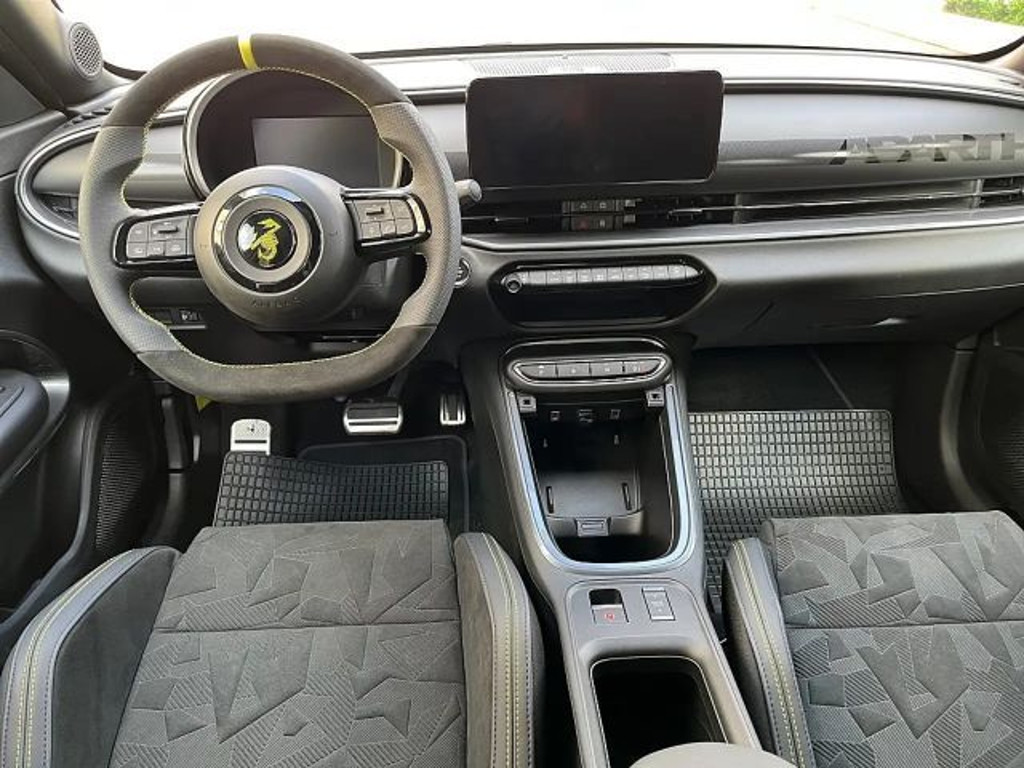Abarth 600e