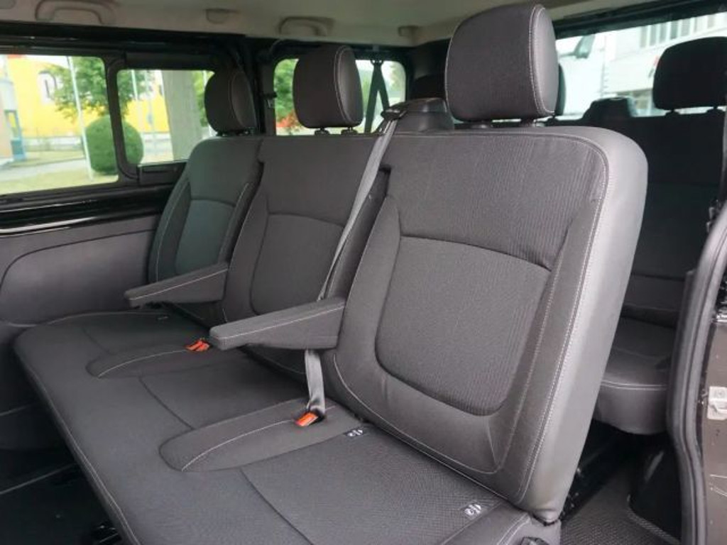 Nissan Primastar