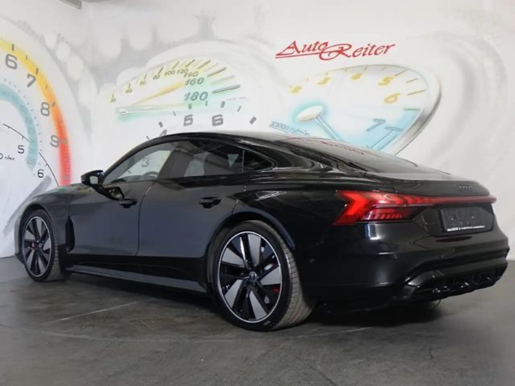 Audi e-tron GT