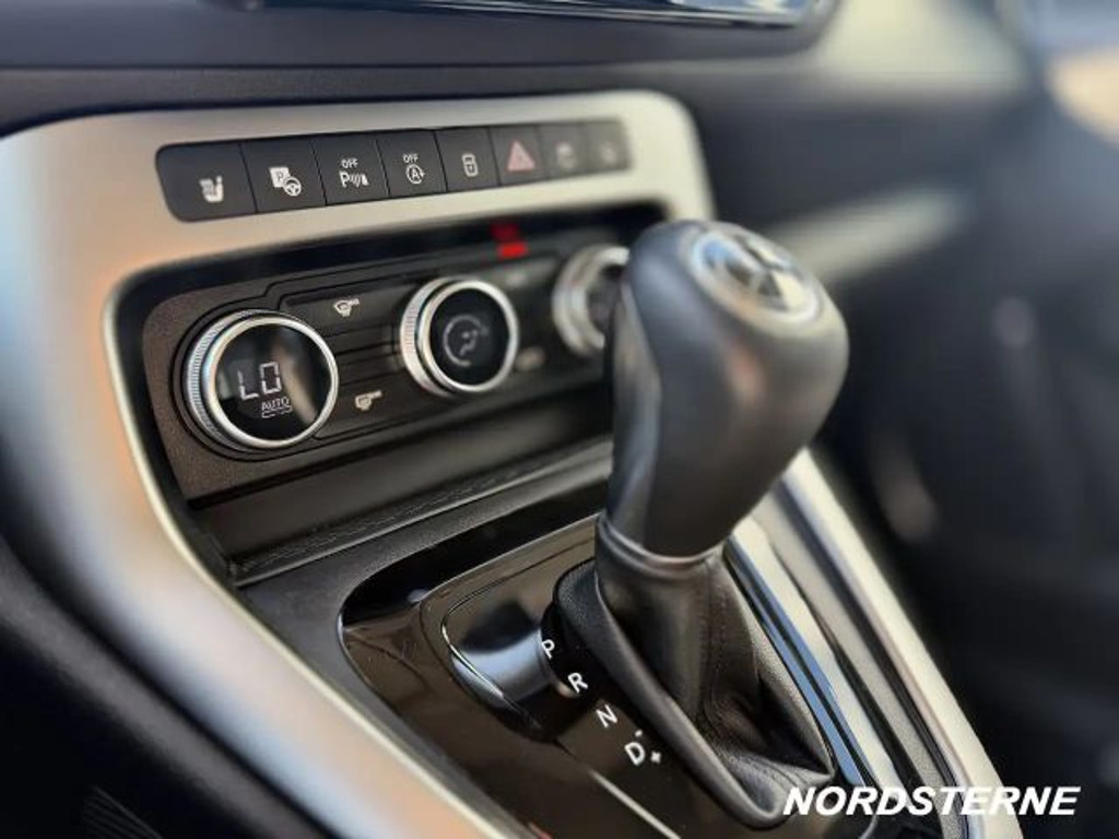 Mercedes-Benz T 180