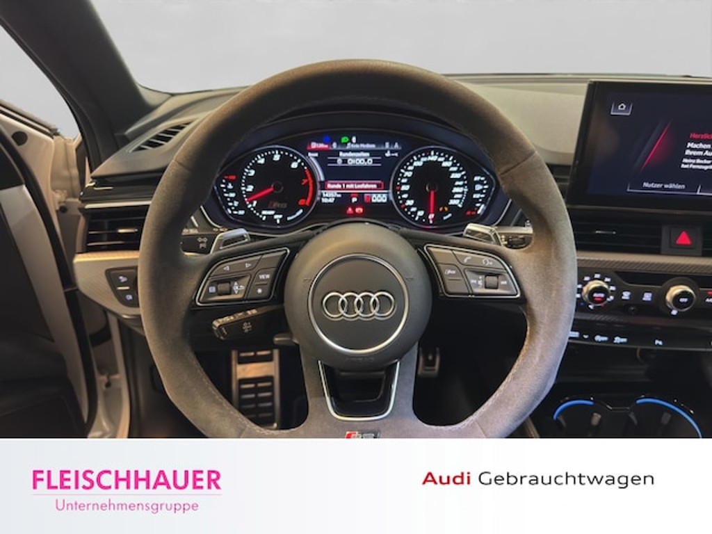Audi RS4