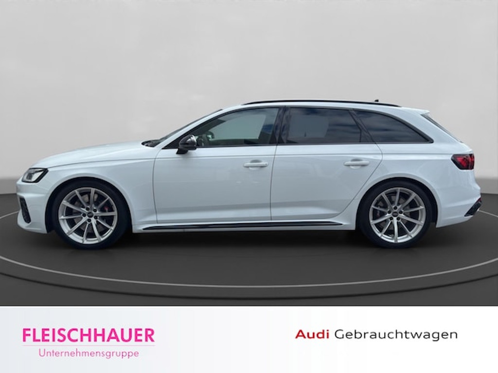 Audi RS4