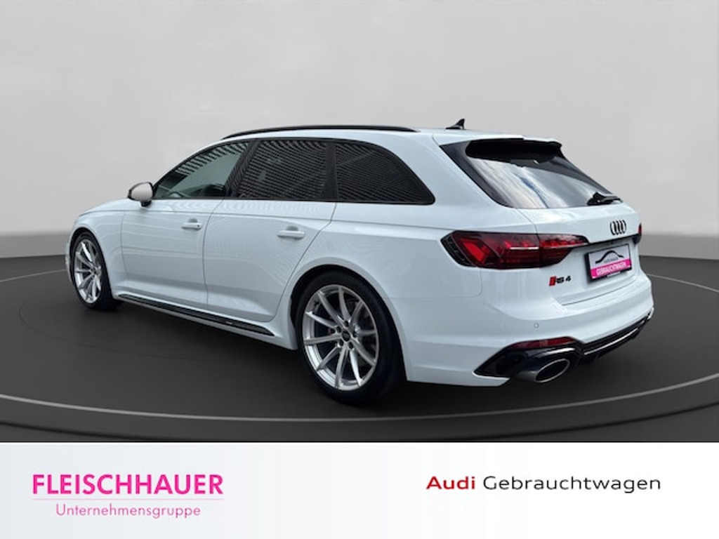 Audi RS4