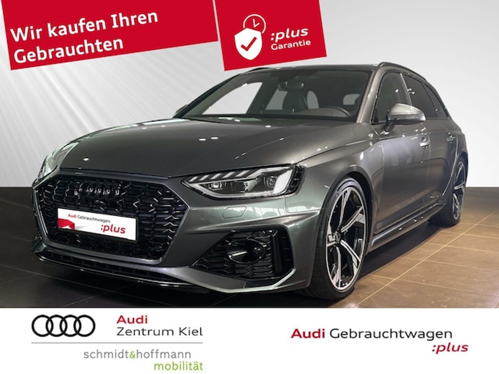 Audi RS4 Avant Quattro