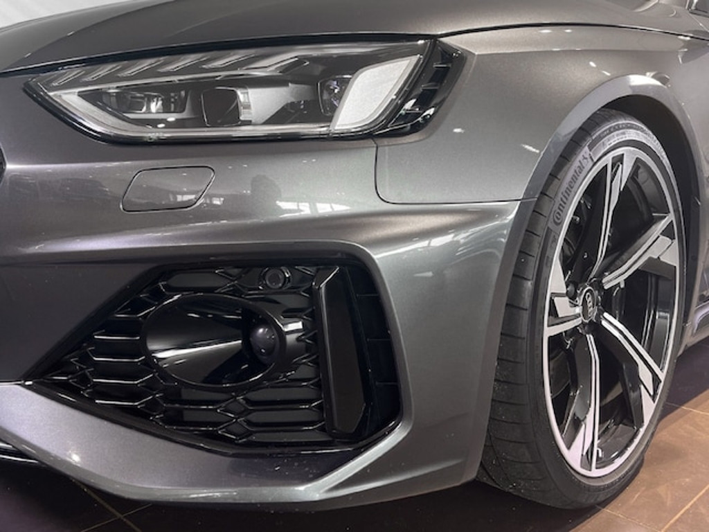 Audi RS4