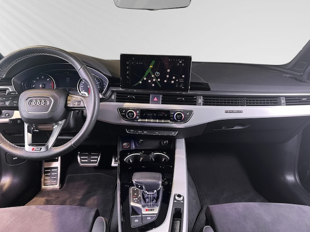 Audi RS4