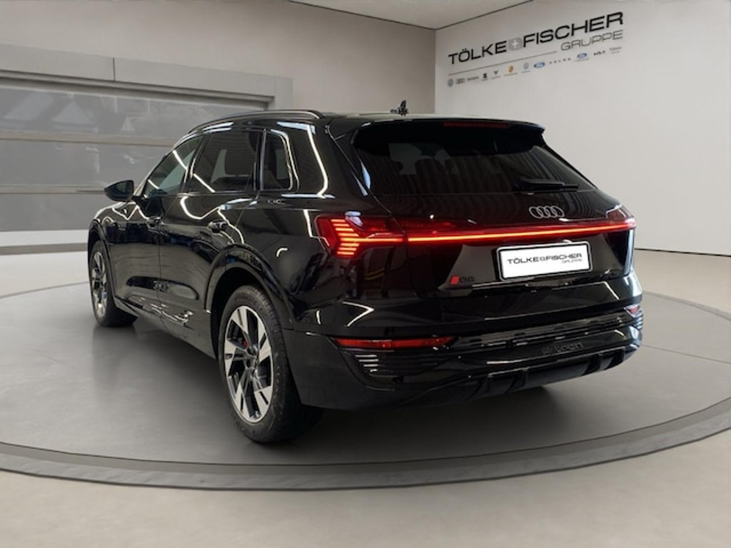 Audi Q8 e-tron