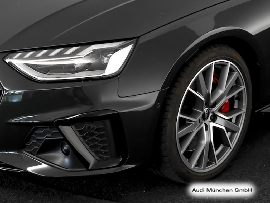 Audi S4