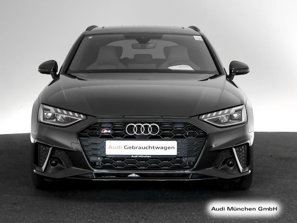 Audi S4