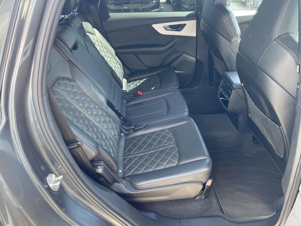 Audi SQ7
