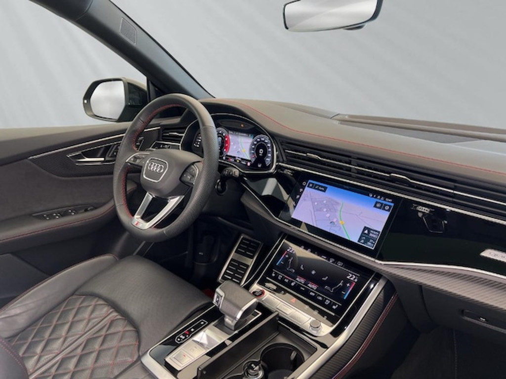 Audi SQ8