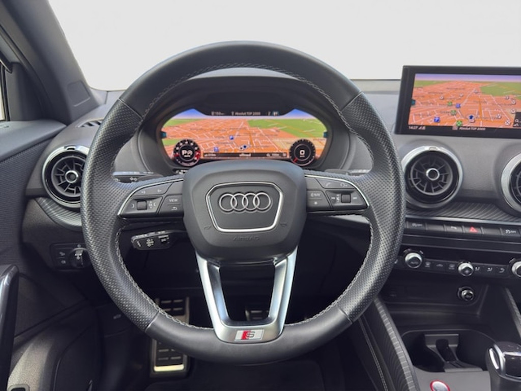 Audi SQ2