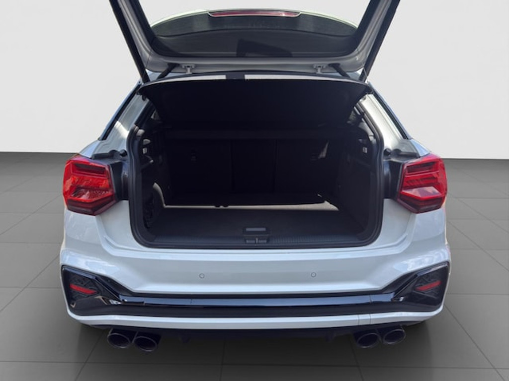 Audi SQ2