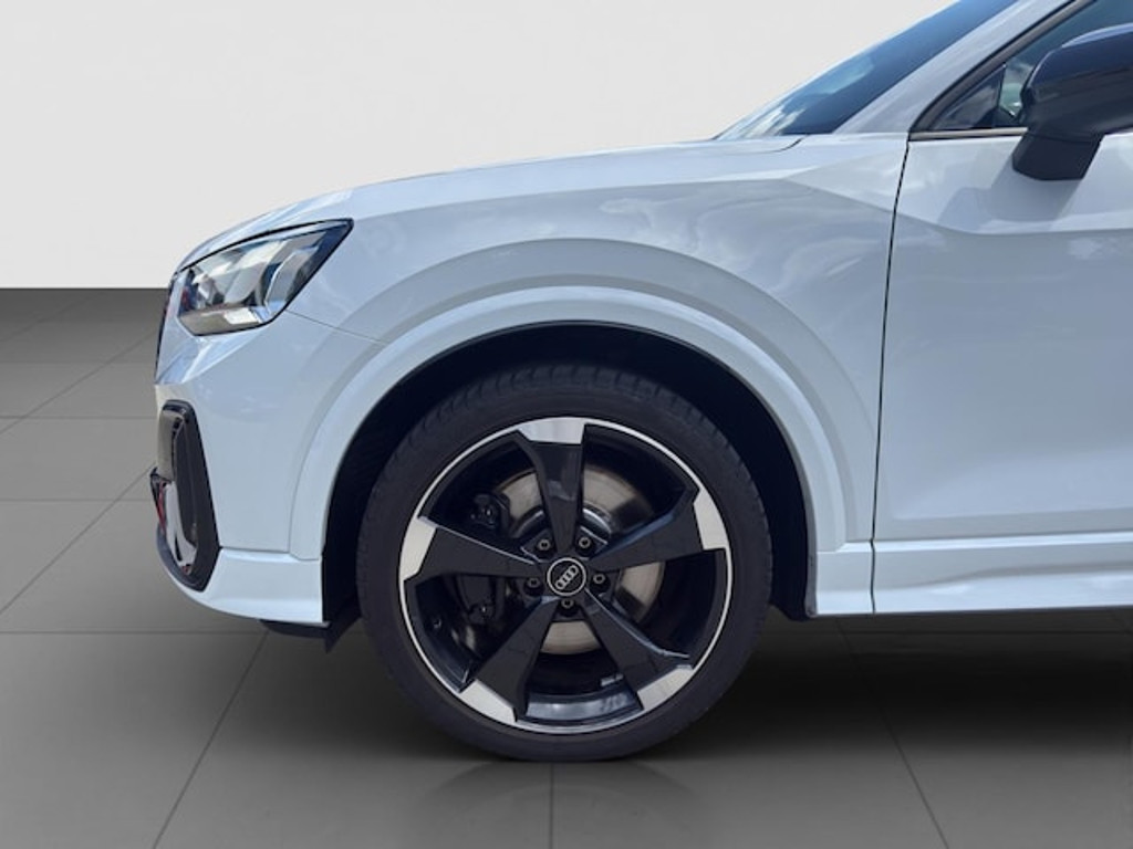 Audi SQ2