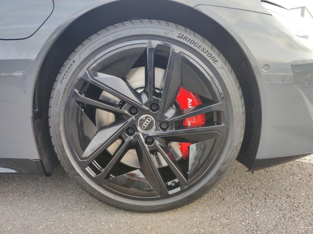 Audi RS e-tron GT