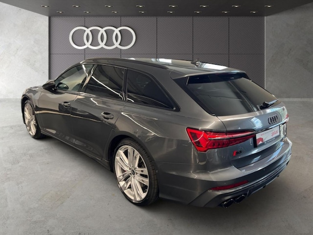 Audi S6