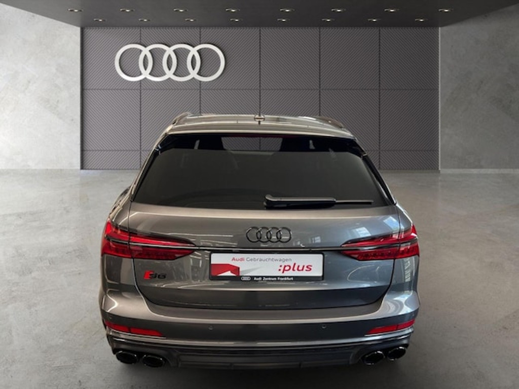 Audi S6