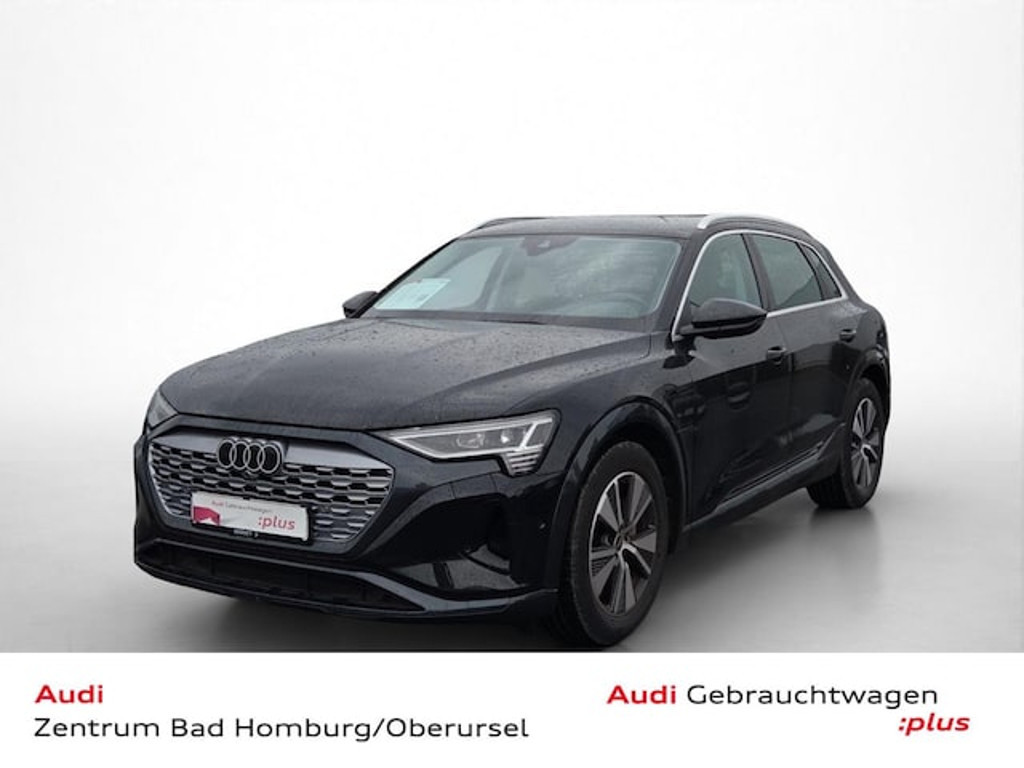 Audi Q8 e-tron Quattro 50