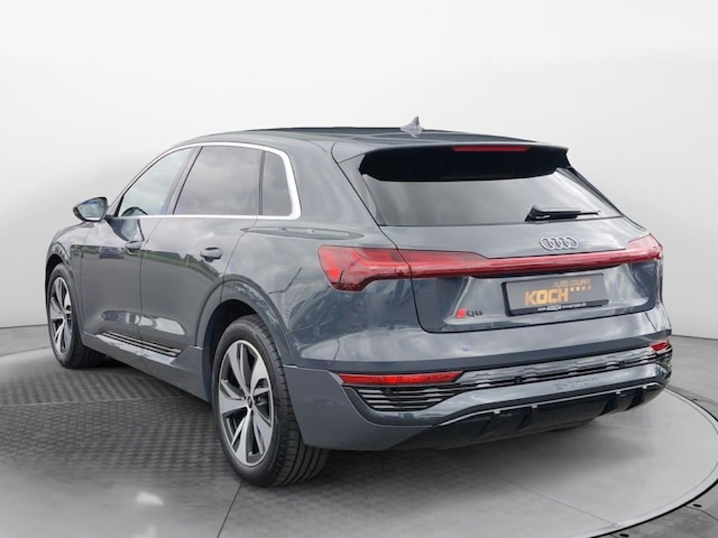 Audi Q8 e-tron
