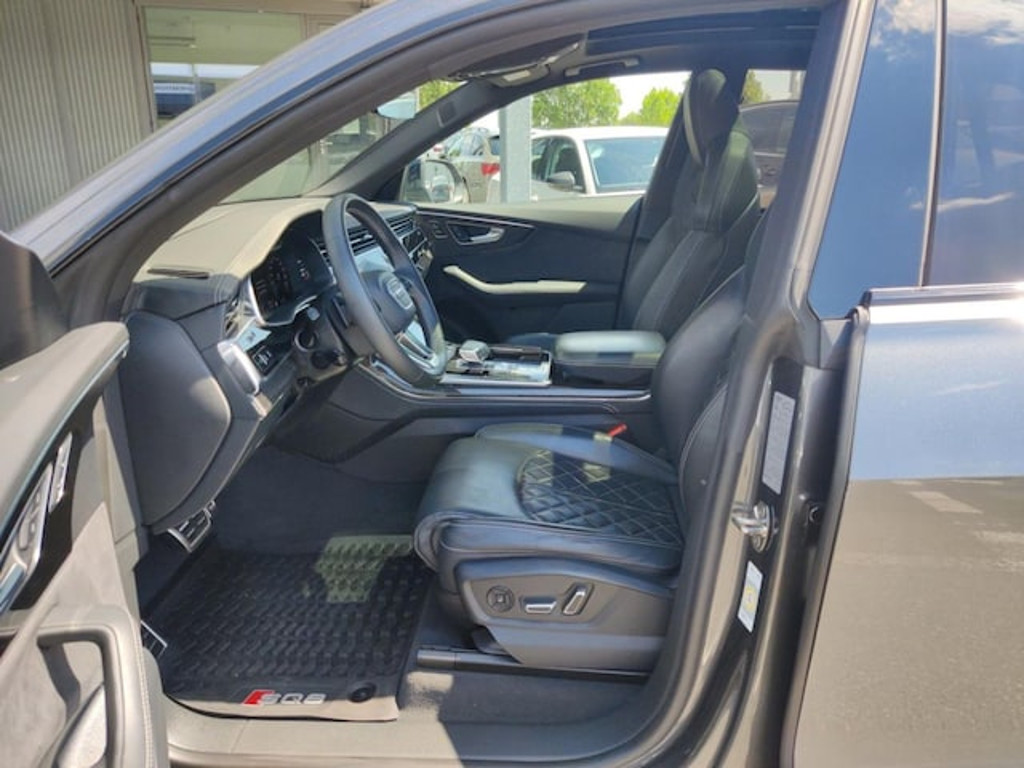 Audi SQ8