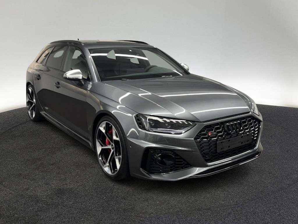 Audi RS4