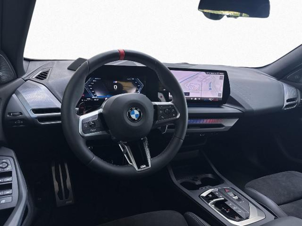 BMW M235