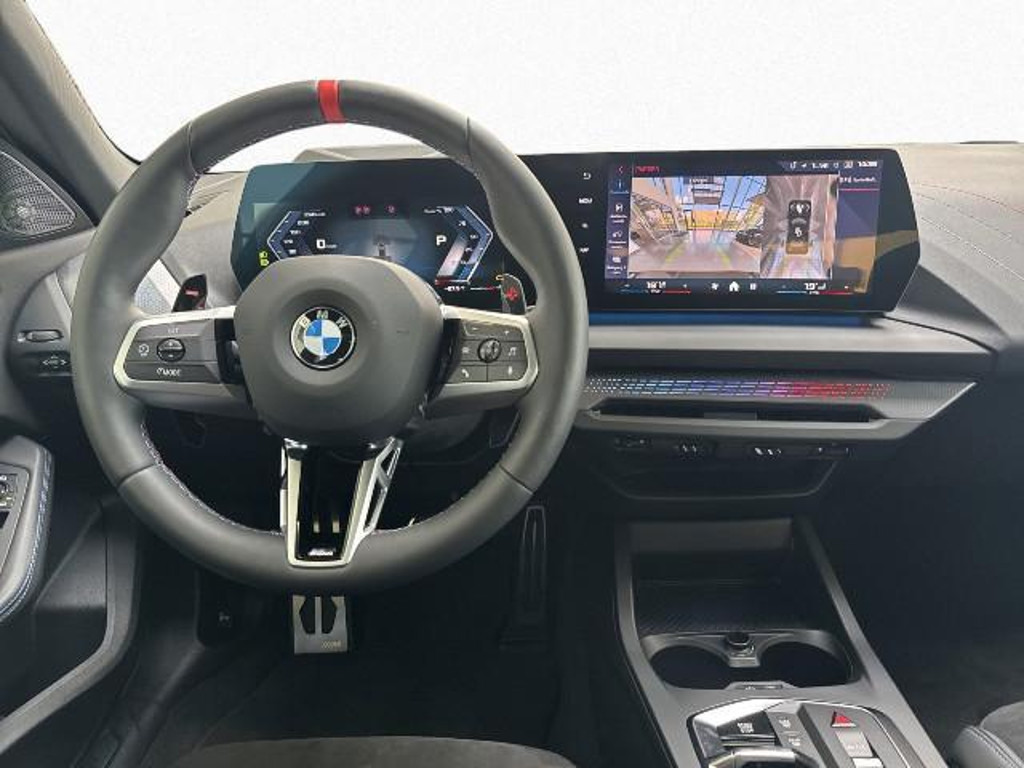 BMW M235