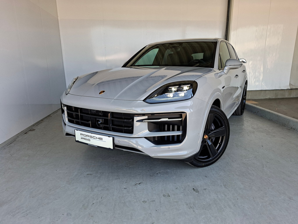 Porsche Cayenne E-Hybrid Black Edition