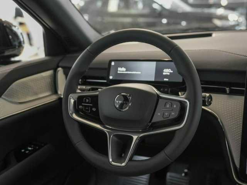 Volvo EX90