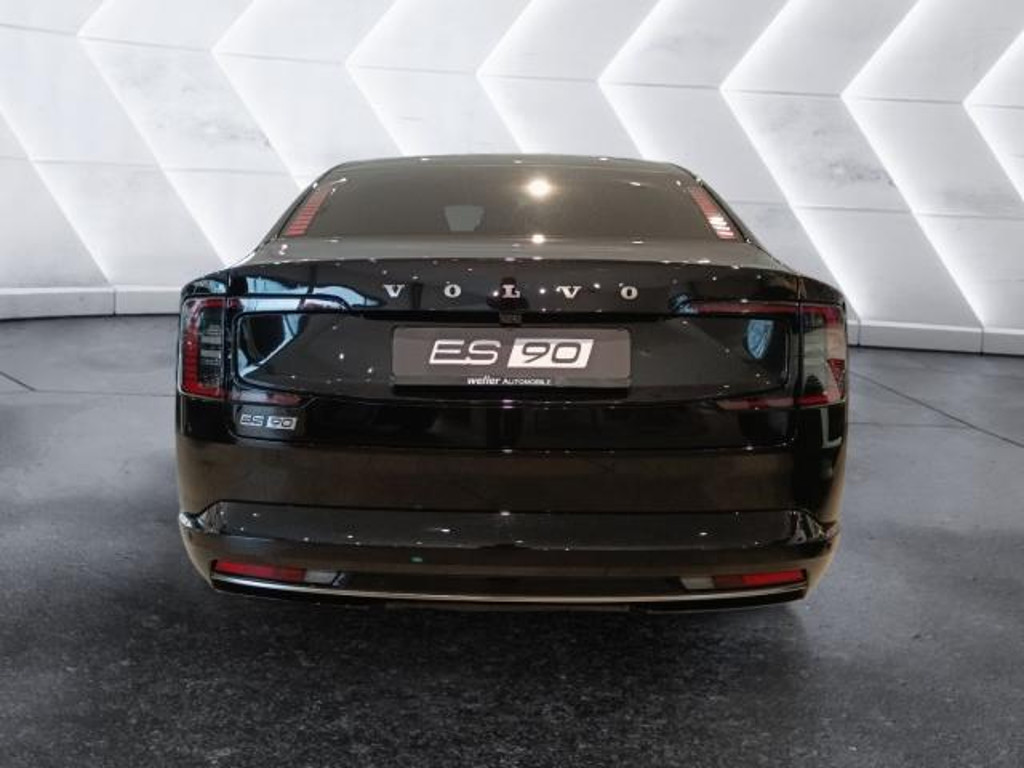 Volvo ES90