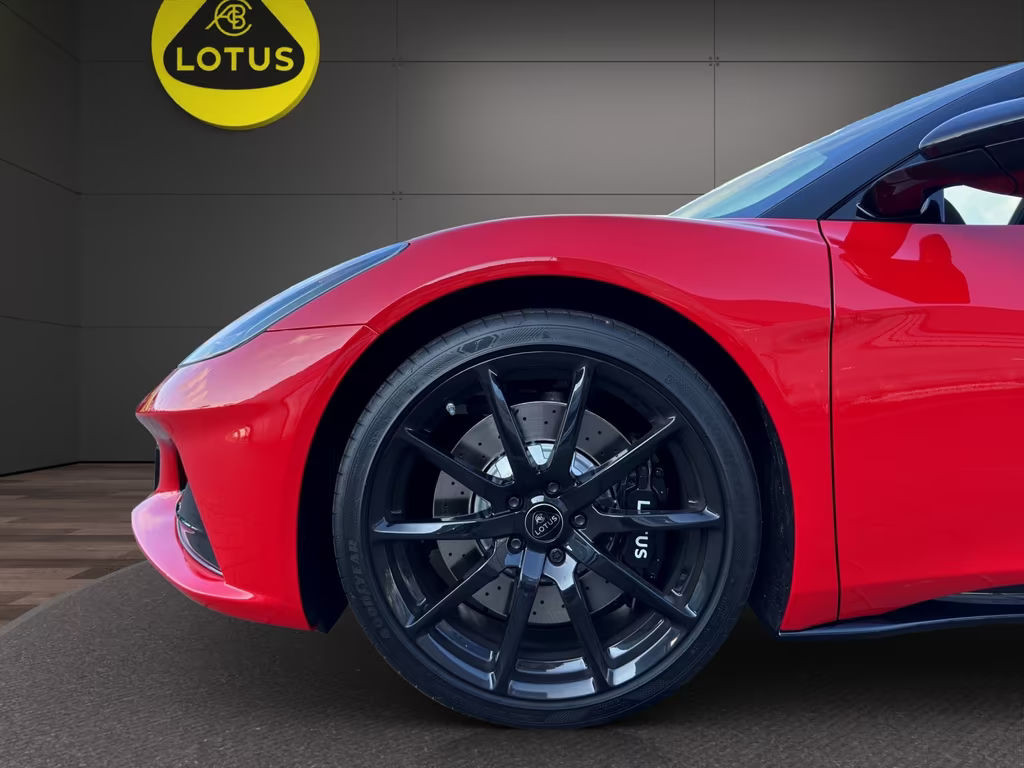 Lotus Emira