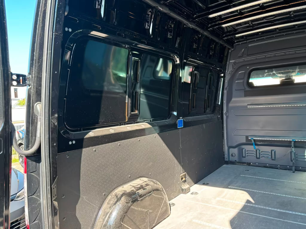 Mercedes-Benz eSprinter