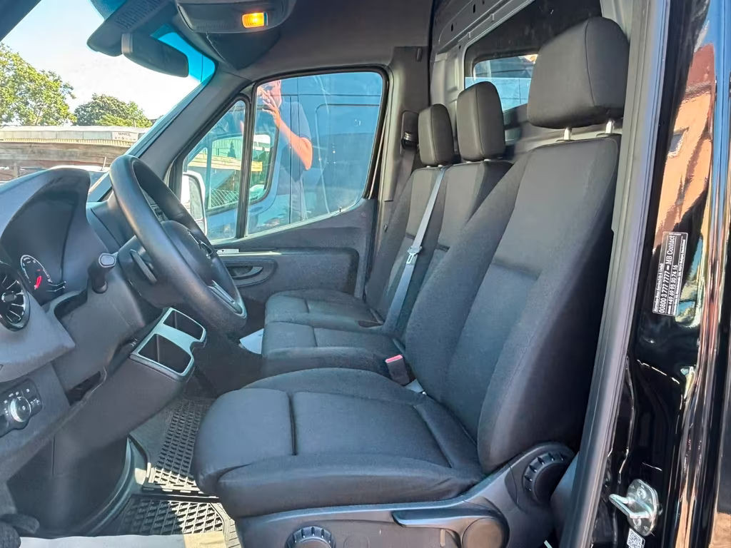 Mercedes-Benz eSprinter