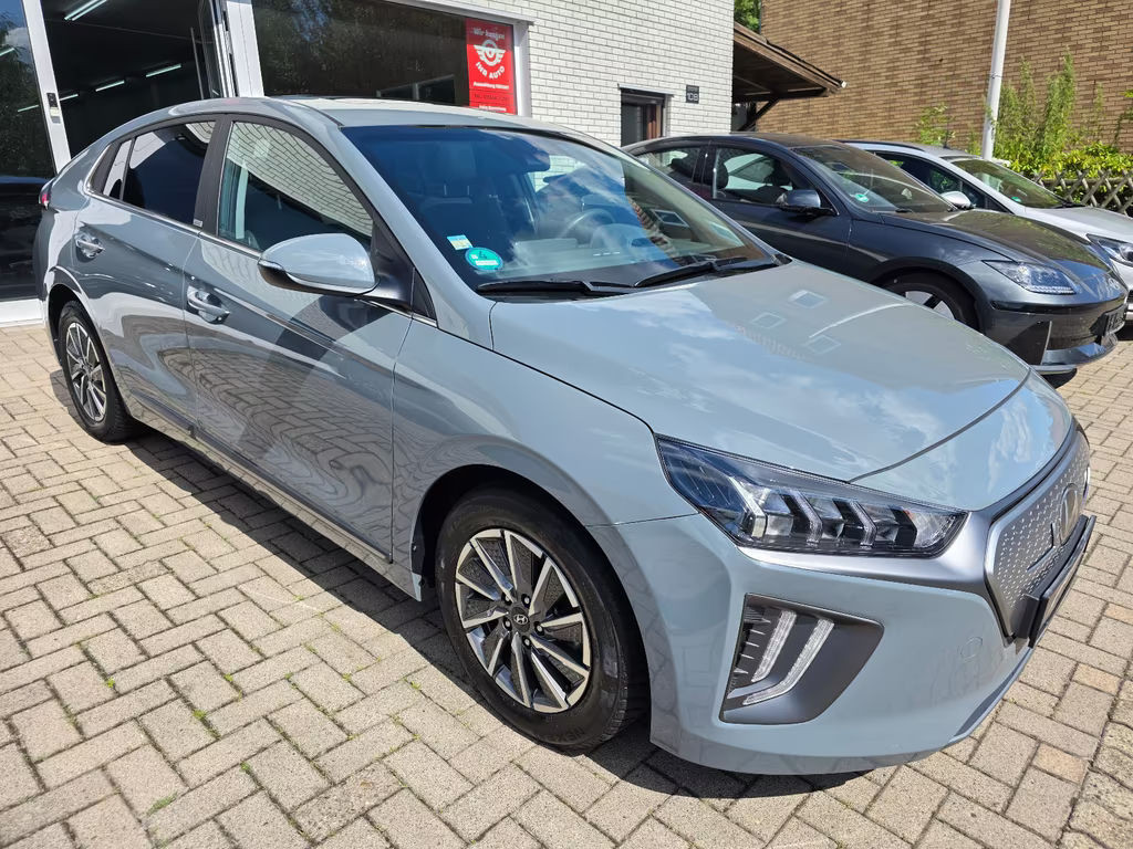Hyundai Ioniq