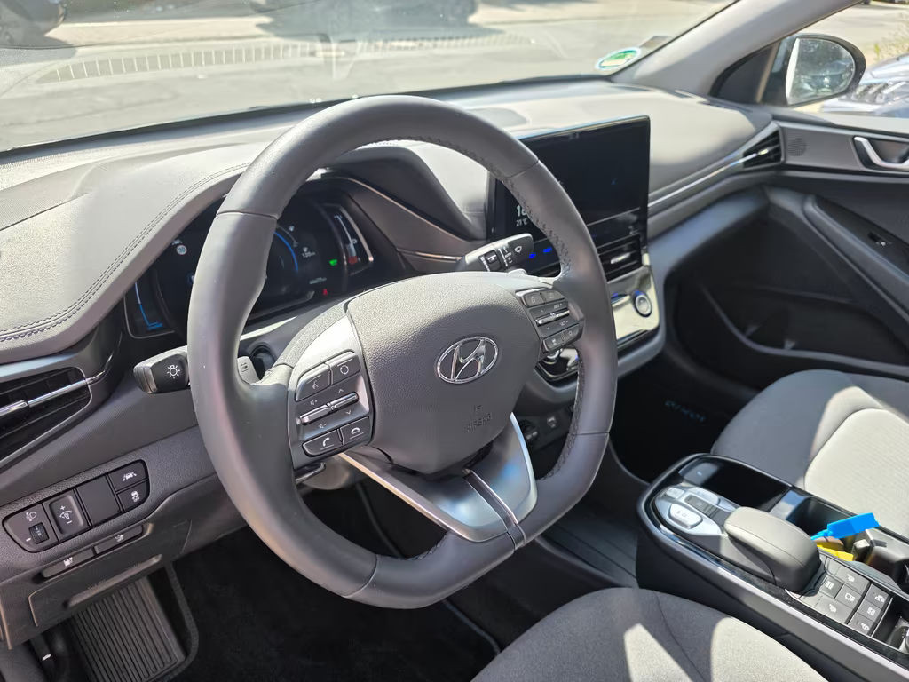Hyundai Ioniq