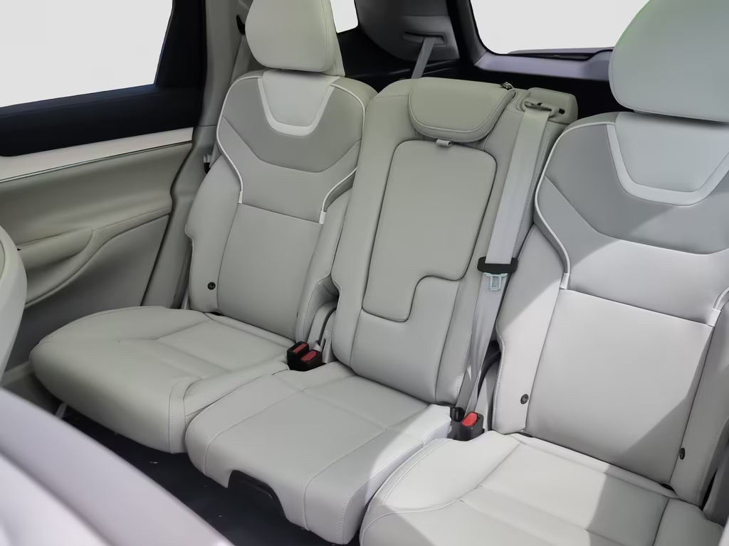 Volvo EX90