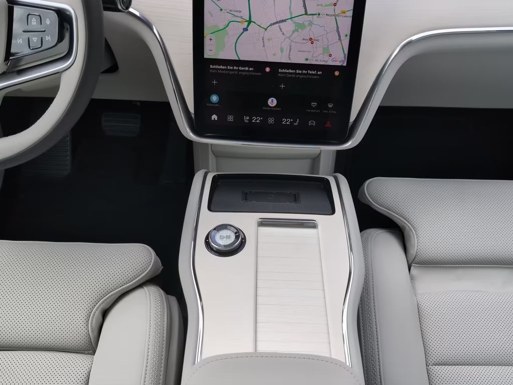 Volvo EX90