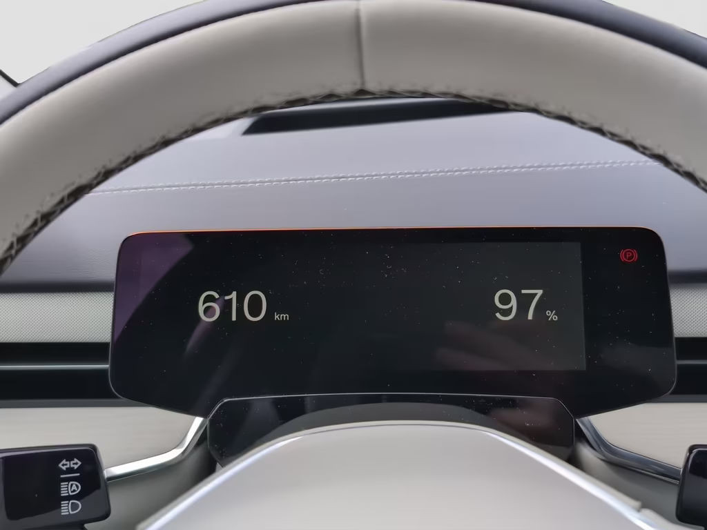 Volvo EX90