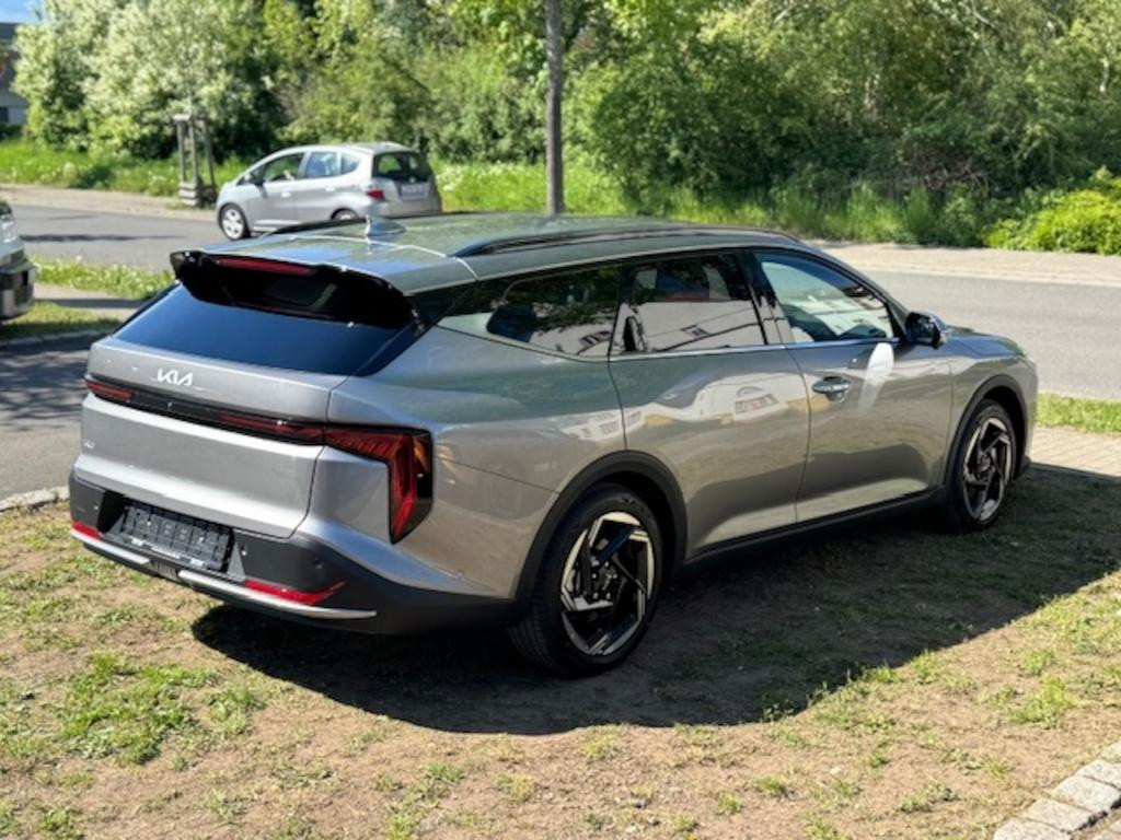 Kia K4