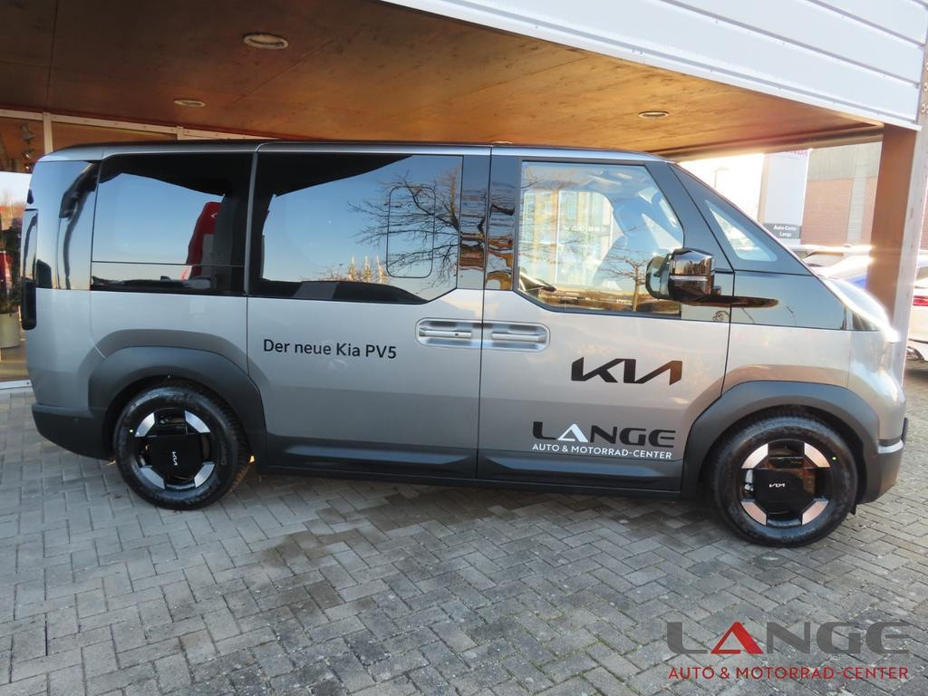 Kia PV5 Passenger
