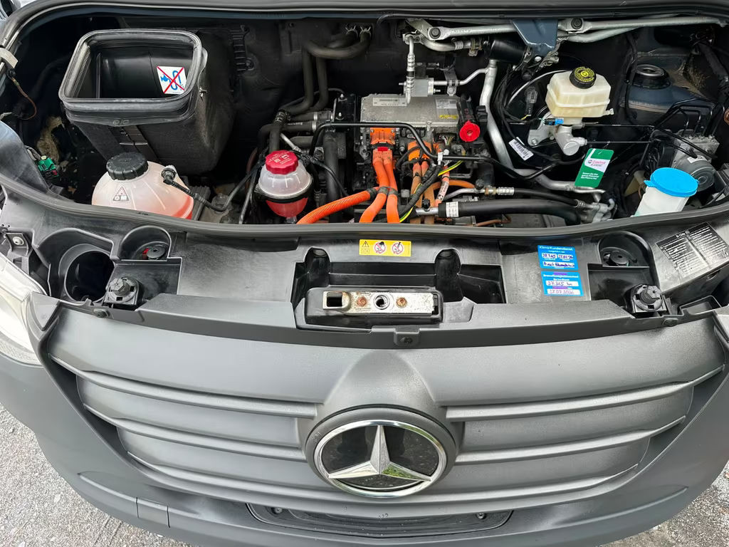 Mercedes-Benz eSprinter
