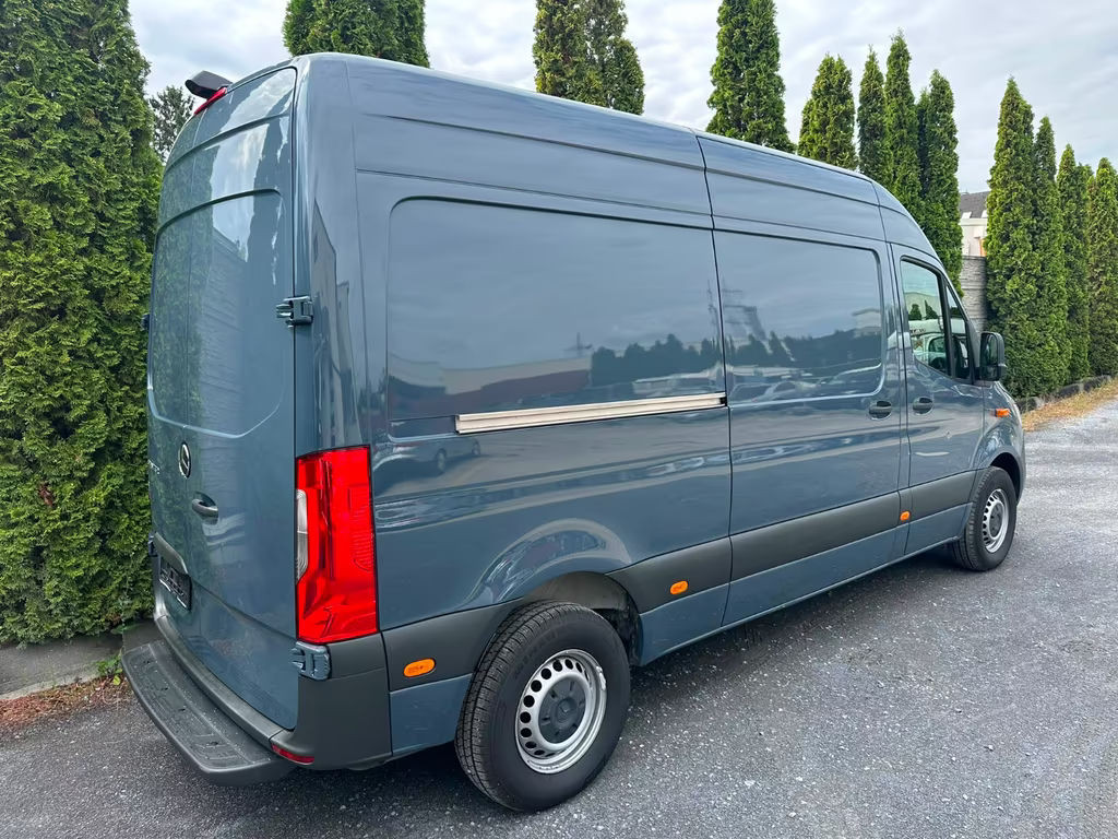 Mercedes-Benz eSprinter
